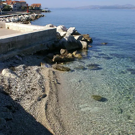 With A Parking Space Sutivan, Brac - 17537 *